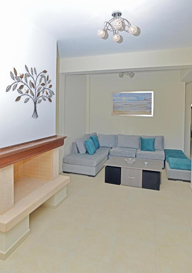 Villa Konstantinos 6 Bedrooms Aegina Buitenkant foto