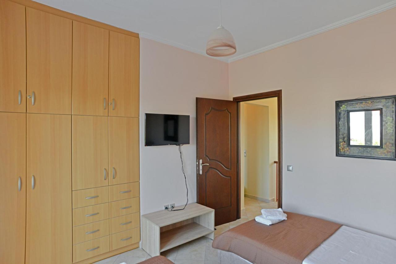 Villa Konstantinos 6 Bedrooms Aegina Buitenkant foto